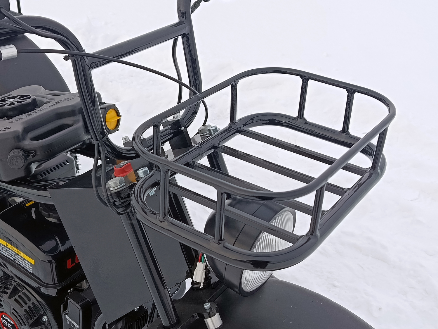 <span style="font-weight: bold;">Передний багажник</span>